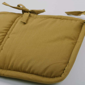 Bed pockets in Pistachio