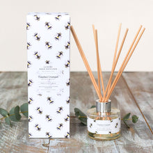 Load image into Gallery viewer, Amber and sweet honey Luxury Reed diffuser