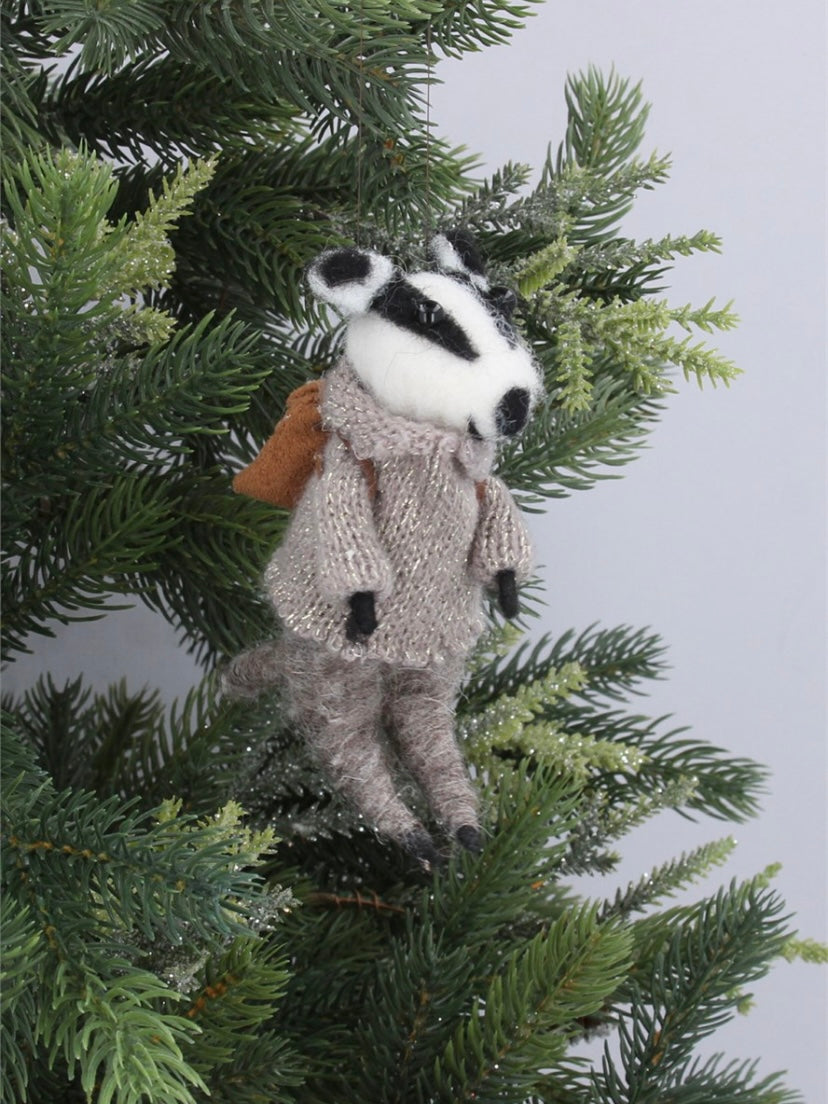 Wool mix badger with backpack