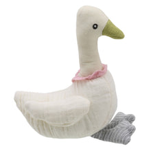 Load image into Gallery viewer, Goose in a basket