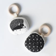 Load image into Gallery viewer, Teether with Organic cotton &amp; Wooden ring